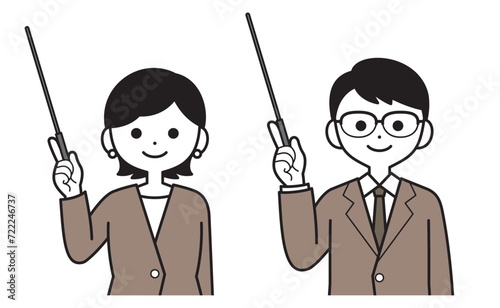 解説するスーツ姿の女性と男性