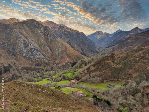 El Sellon mountain range and Espinareu river valley, Asturias, Spain © IMAG3S