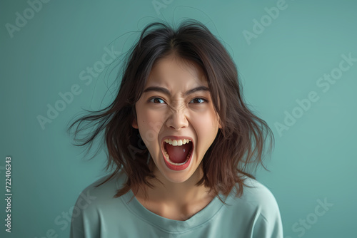 woman screaming photo