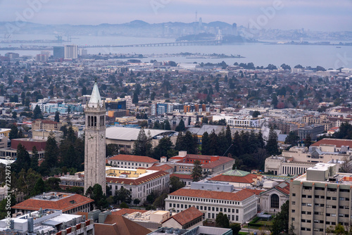 Obraz na plátně Aerial View at downtown Oakland with dense cloudy skies