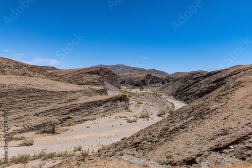 View from the Kuiseb Pass into the gorge of the Kuiseb River, Namibia Kopie