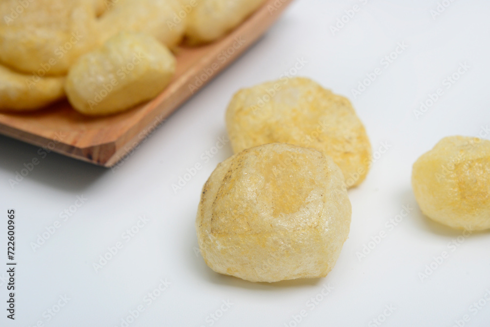 Leather crackers, some regions call them rambak or jangek, are crackers made from cow skin or buffalo skin which are processed with spices and flavor enhancers. Leather crackers, some regions call them rambak or jangek, are crackers made from cow skin or buffalo skin which are processed with spices and flavor enhancers.