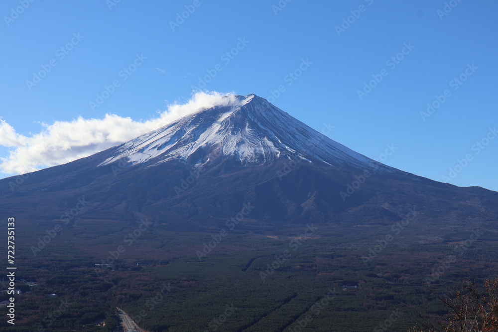December 1, 2023: Viewing Mount Fuji at Tenjozan Park, Japan