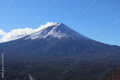 December 1, 2023: Viewing Mount Fuji at Tenjozan Park, Japan