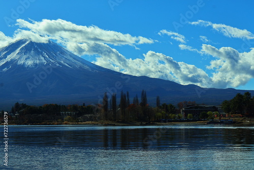 December 1, 2023: Viewing Mount Fuji at Lake Kawaguchi, Japan © HungChi