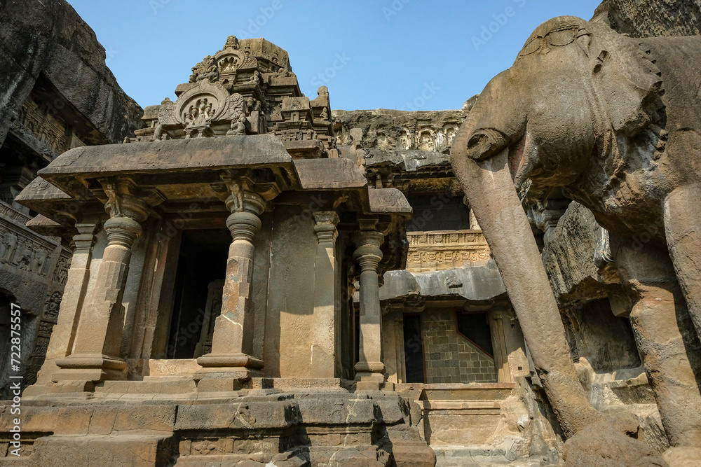 Ellora Caves are a rock-cut cave complex located in the Aurangabad District of Maharashtra, India. Ellora Caves are a rock-cut cave complex located in the Aurangabad District of Maharashtra, India.