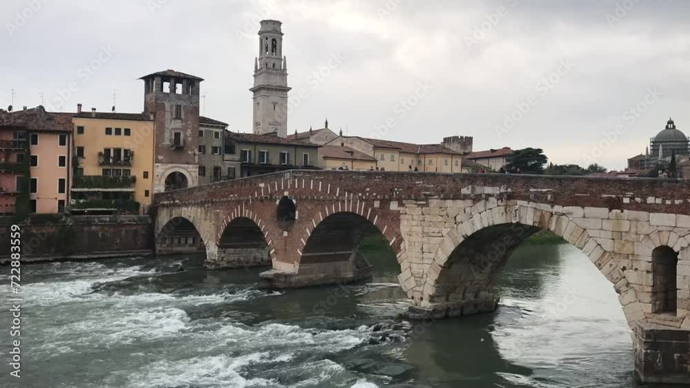Verona and Venice are the oldest cities in Italy Verona and Venice are the oldest cities in Italy