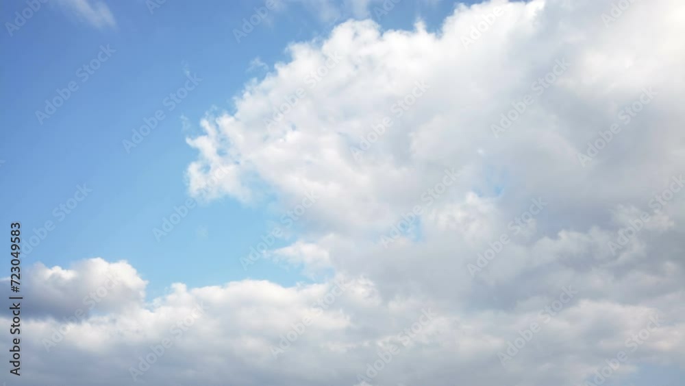 Time lapse clouds, rolling puffy cloud are moving, white lightnes clouds time lapse Time lapse clouds, rolling puffy cloud are moving, white lightnes clouds time lapse