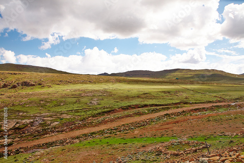 Reise nach Lesotho über den Sanipass, Drakensberge photo