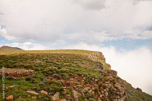 Reise nach Lesotho über den Sanipass, Drakensberge photo