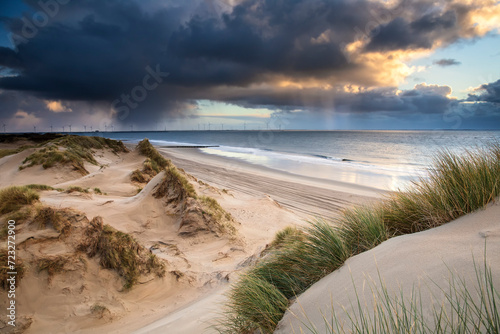 Fototapeta Naklejka Na Ścianę i Meble -  dramatic storm light over north sea
