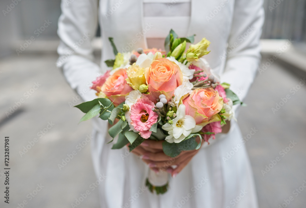 bride's bouquet, showcasing the beauty of wedding flowers. bride's bouquet, showcasing the beauty of wedding flowers.