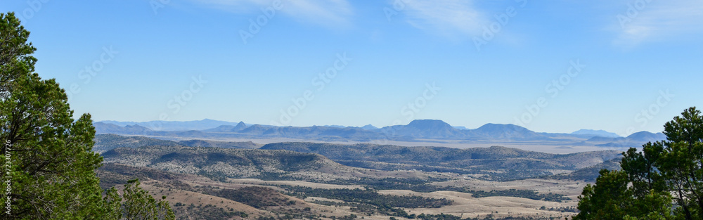 Obraz premium The Scenic Loop Drive, Fort Davis, Texas