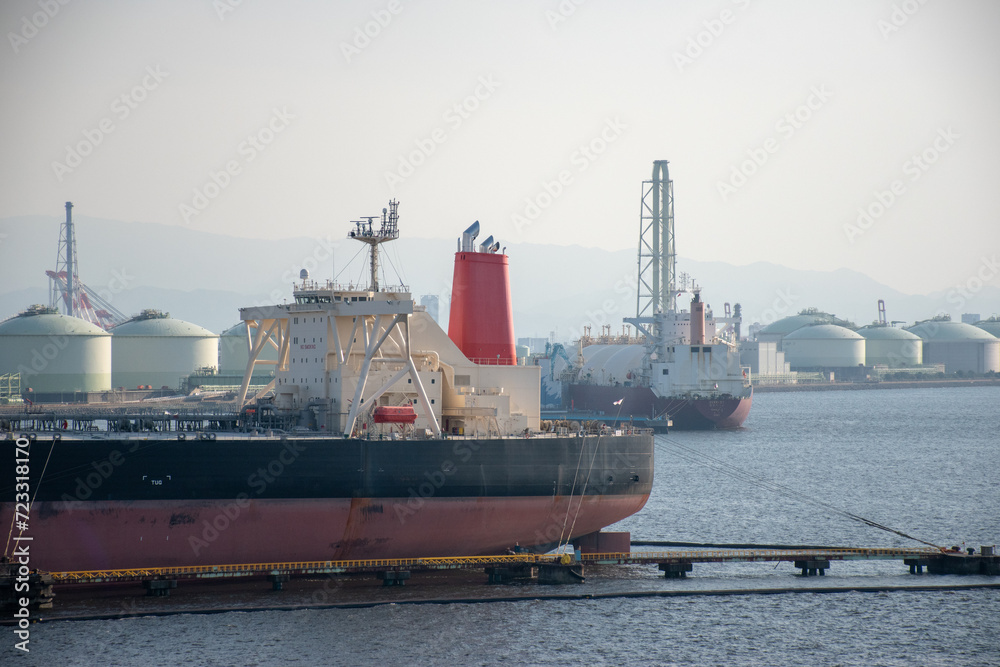 LNG at port