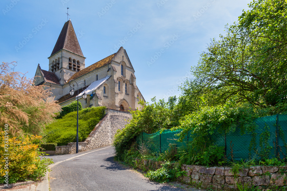 The church of Saint Martin in Cuise-la-Motte