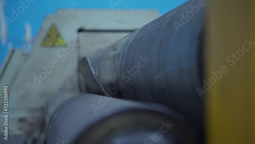 Pipe production process on a pipe production machine