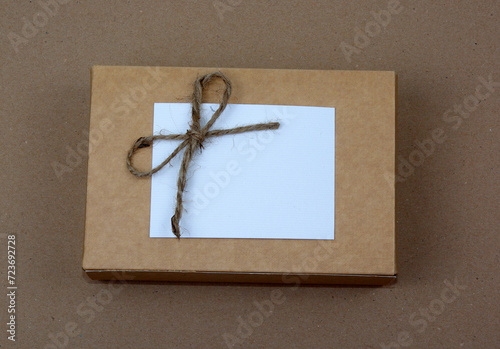 eco-friendly cardboard packaging hand decorated © Agata