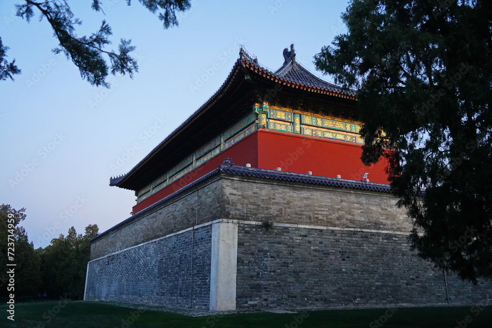 Tiantan Sky Temple in the evening. A traditional Chinese complex. Tiantan Sky Temple in the evening. A traditional Chinese complex.