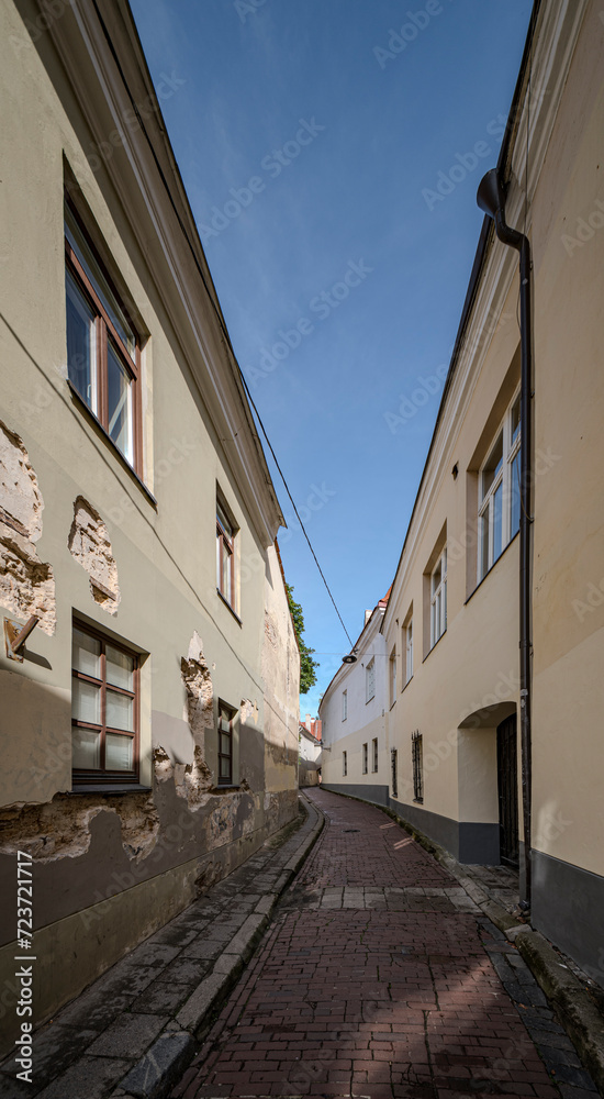 kleine Gasse im Zentrum von Vilnius kleine Gasse im Zentrum von Vilnius
