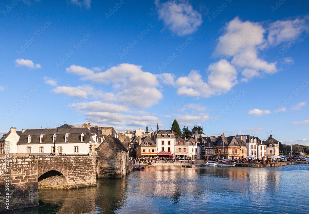 Saint-Goustan, Auray, Morbihan, Brittany, France. Saint-Goustan is the old town, the river is the Loch, the bridge is the Pont Saint-Goustan or Pont-Neuf.