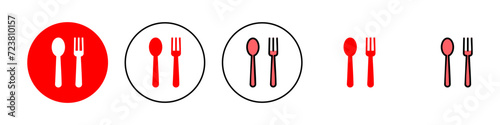 spoon and fork icon set illustration. spoon, fork and knife icon vector. restaurant sign and symbol