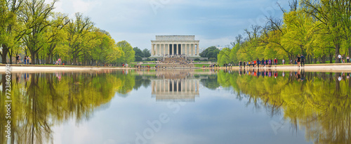  Lincoln memorial and pool in Washington DC, USA photo