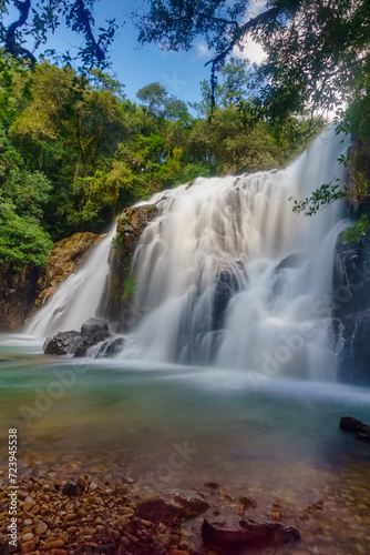 Fototapeta Naklejka Na Ścianę i Meble -  Kylllakohrit Waterfall in Mawkyllei Eastern West Khasi Hills