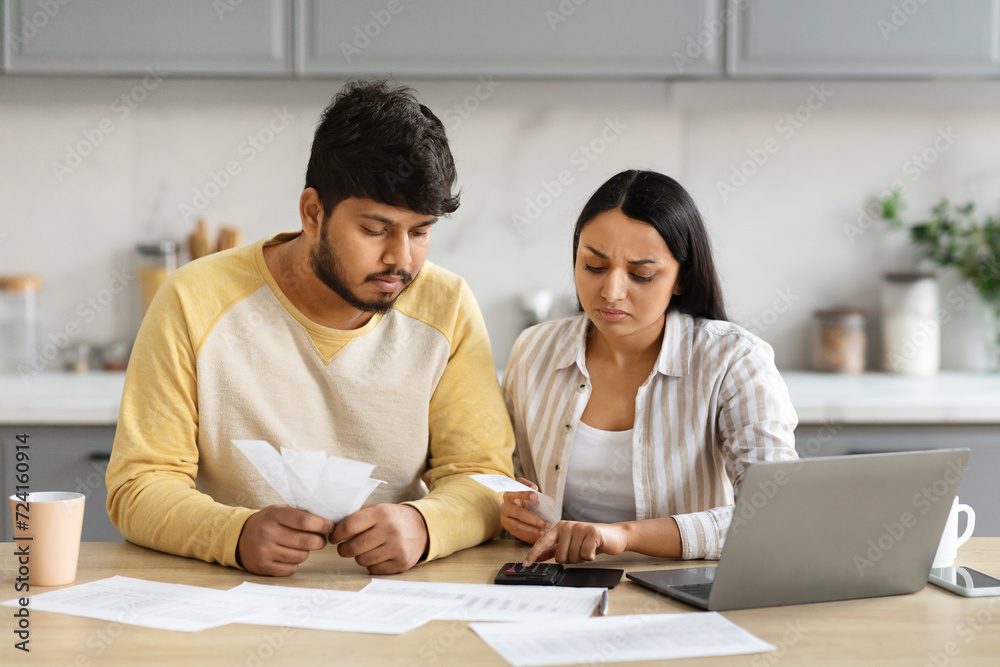 Young married indian couple have financial difficulties Young married indian couple have financial difficulties
