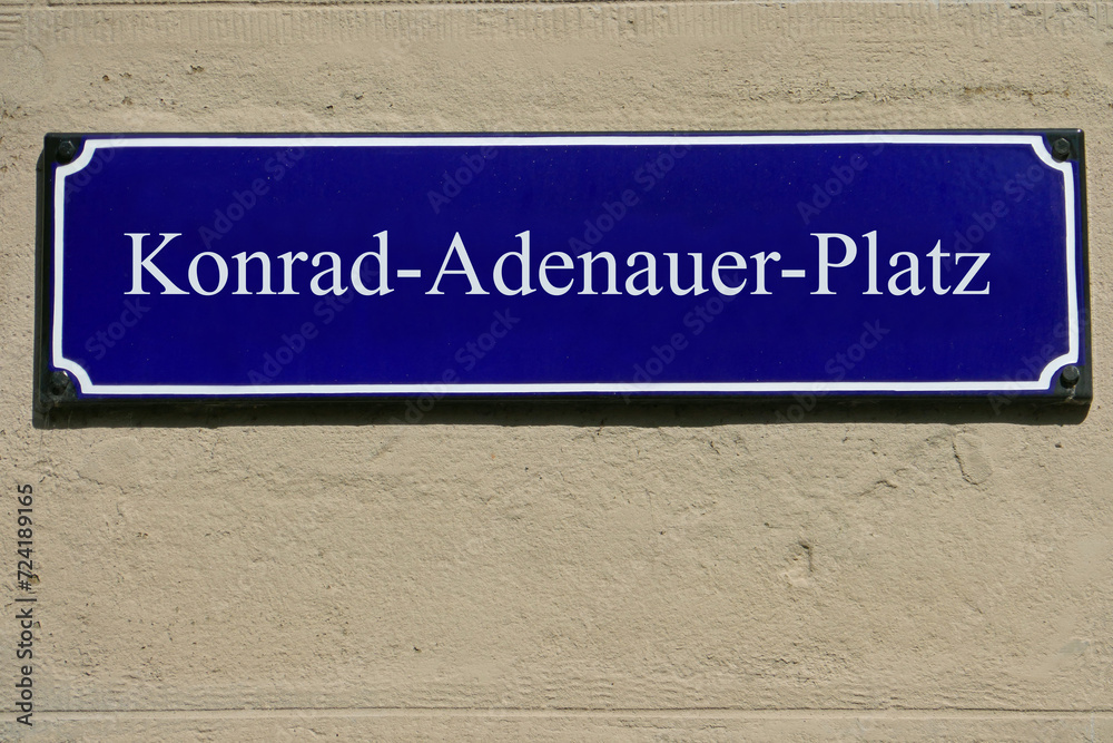 Obraz premium Emailleschild Konrad-Adenauer-Platz
