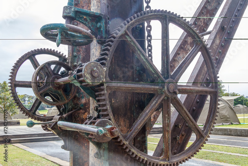 Crane machinery