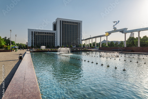 Fountain in Mustaqillik Maydoni  Independence Square   Tashkent