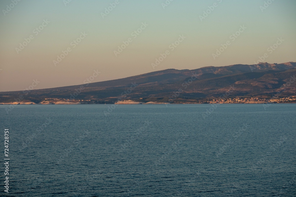 Vista della costa dalla Torre di Scrab'e sai, provincia di Oristano, Sardegna