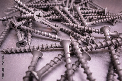 pile of screws photo