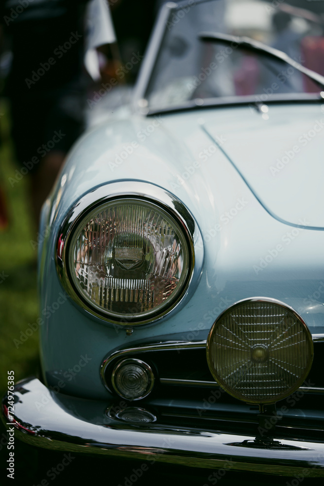 Fototapeta premium Vintage car headlight and turn signal