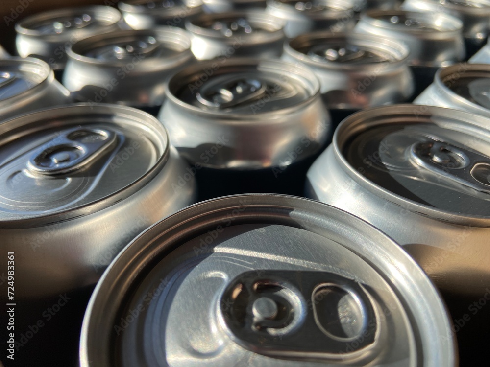 empty aluminium drinks beverage tin can no label blank plain full screen empty aluminium drinks beverage tin can no label blank plain full screen