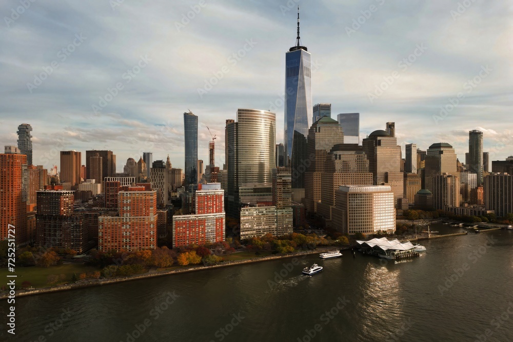 Obraz premium New York skyline. Manhattan view from Jersey, New York skyscraper. Aerial view of Big Apple. New York panorama from Hudson. Cityscape landmark. Lower Manhattan NY. New York City Skyline with Urban