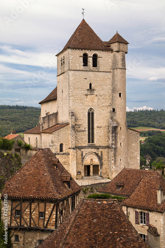 Obraz na płótnie Church Saint-Cirq-et-Sainte-Juliette in Saint-Cirq-Lapopie w salonie