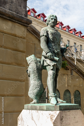 The Zaehringer monument to Duke Berthold V was created in 1847. photo
