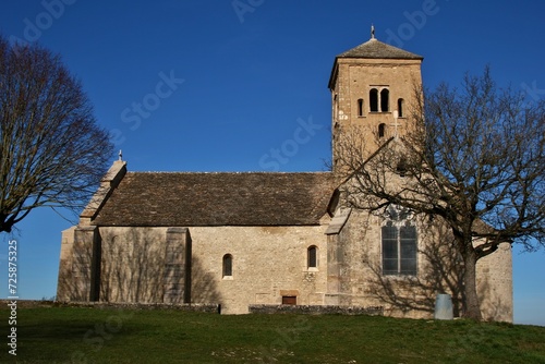 Église Saint-Martin de Laives en Bourgogne.