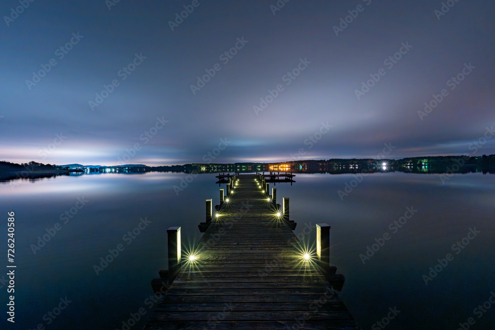 Fototapeta premium am see bei nacht