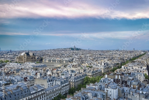 Paris, aerial view of the city, with Montmartre © Pascale Gueret