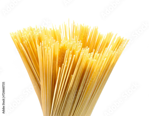 spaghetti bündel isoliert auf weißem Hintergrund, Freisteller 