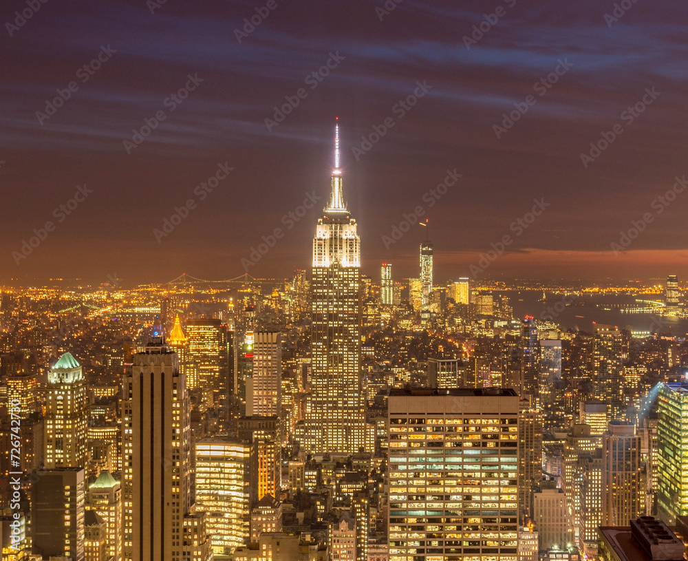 Fototapeta premium View of New York Manhattan during sunset hours