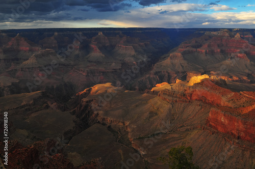 Dramatic sunset from the South Rim of the Grand Canyon National Park, Arizona, Southwest USA.
