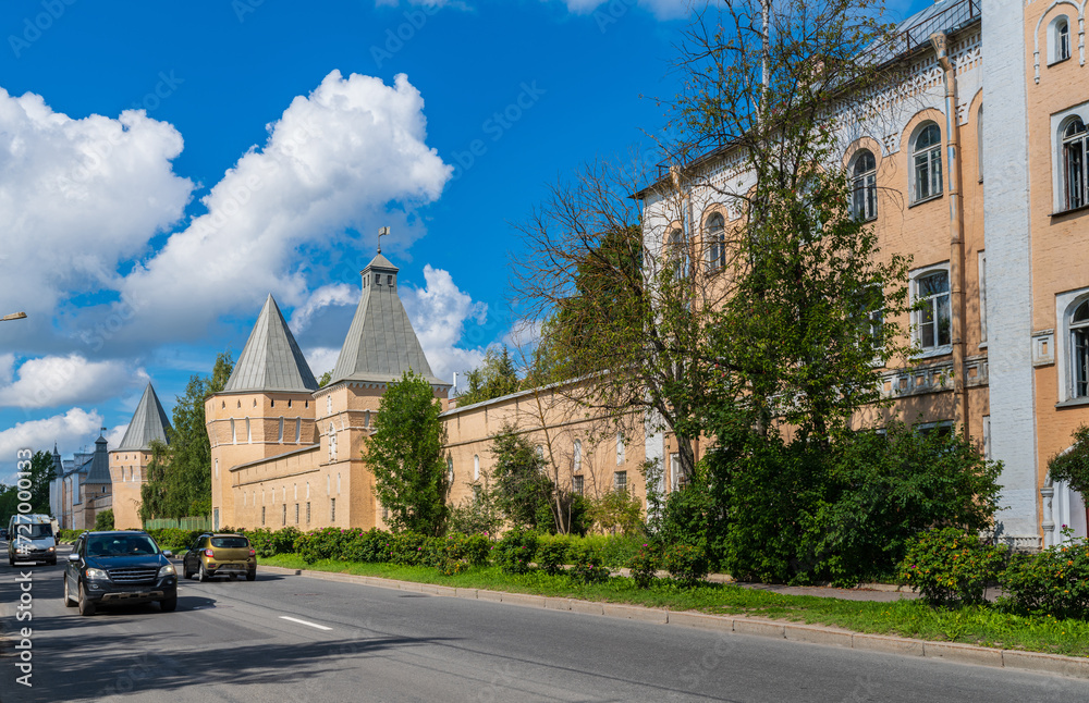 View of the fortress wall of Pokrovsky town from Sapernaya Street , Pushkin city
