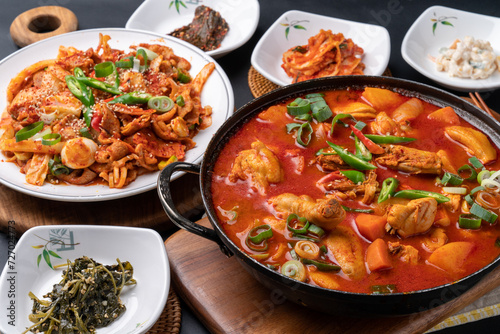 Bibimbap, Korean food, braised spicy chicken, braised spicy chicken, budae jjigae, stir-fried spicy pork, pork