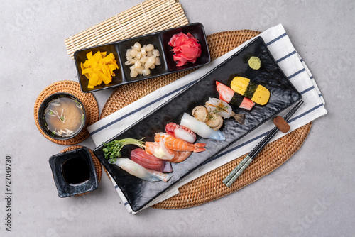 Flatfish, sushi, salmon, fish, sashimi, shrimp, tuna, and Japanese