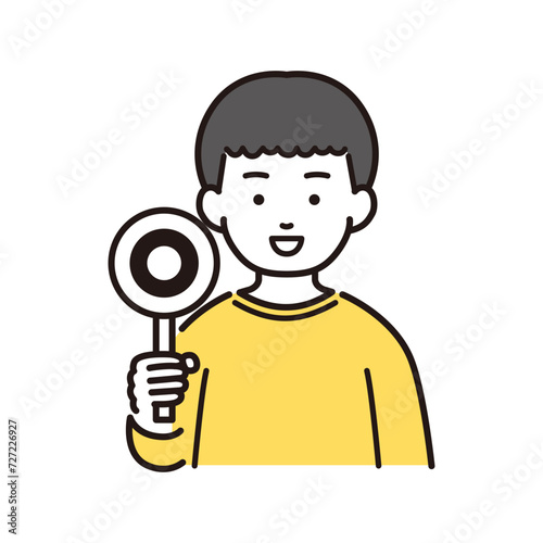 マルの札をあげる子供のイラスト