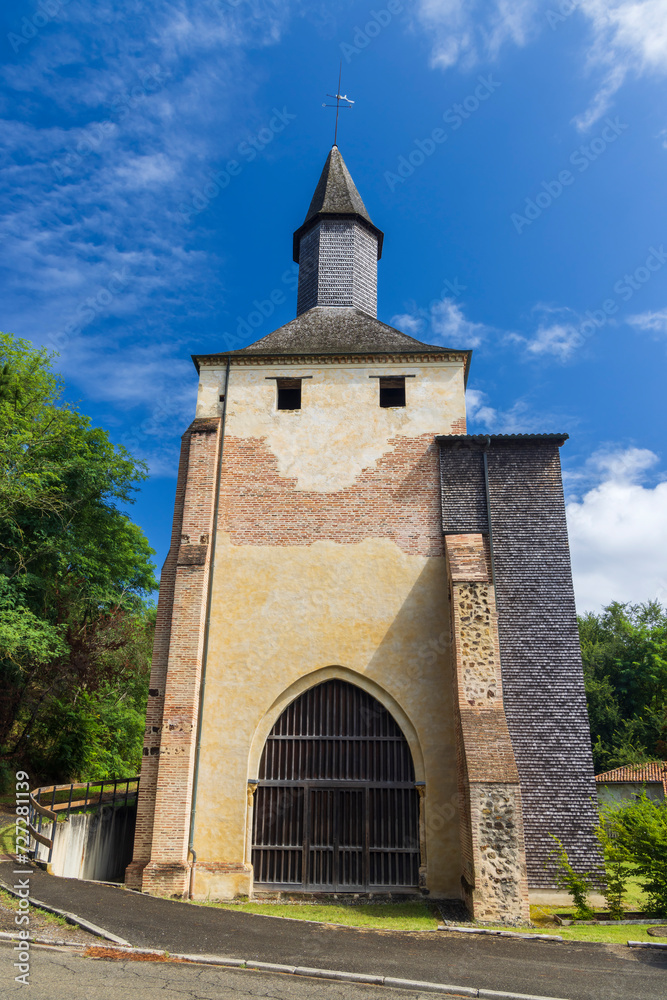 Fototapeta premium Clocher porche de Mimizan, UNESCO site, Camino de Santiago, New Aquitaine, France