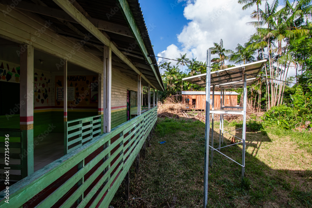 Obraz premium Comunidade Limão do Curuá, Rio Amazonas, Brasil